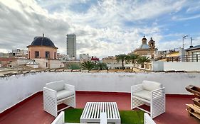 Akasa Flats Santisima Faz
